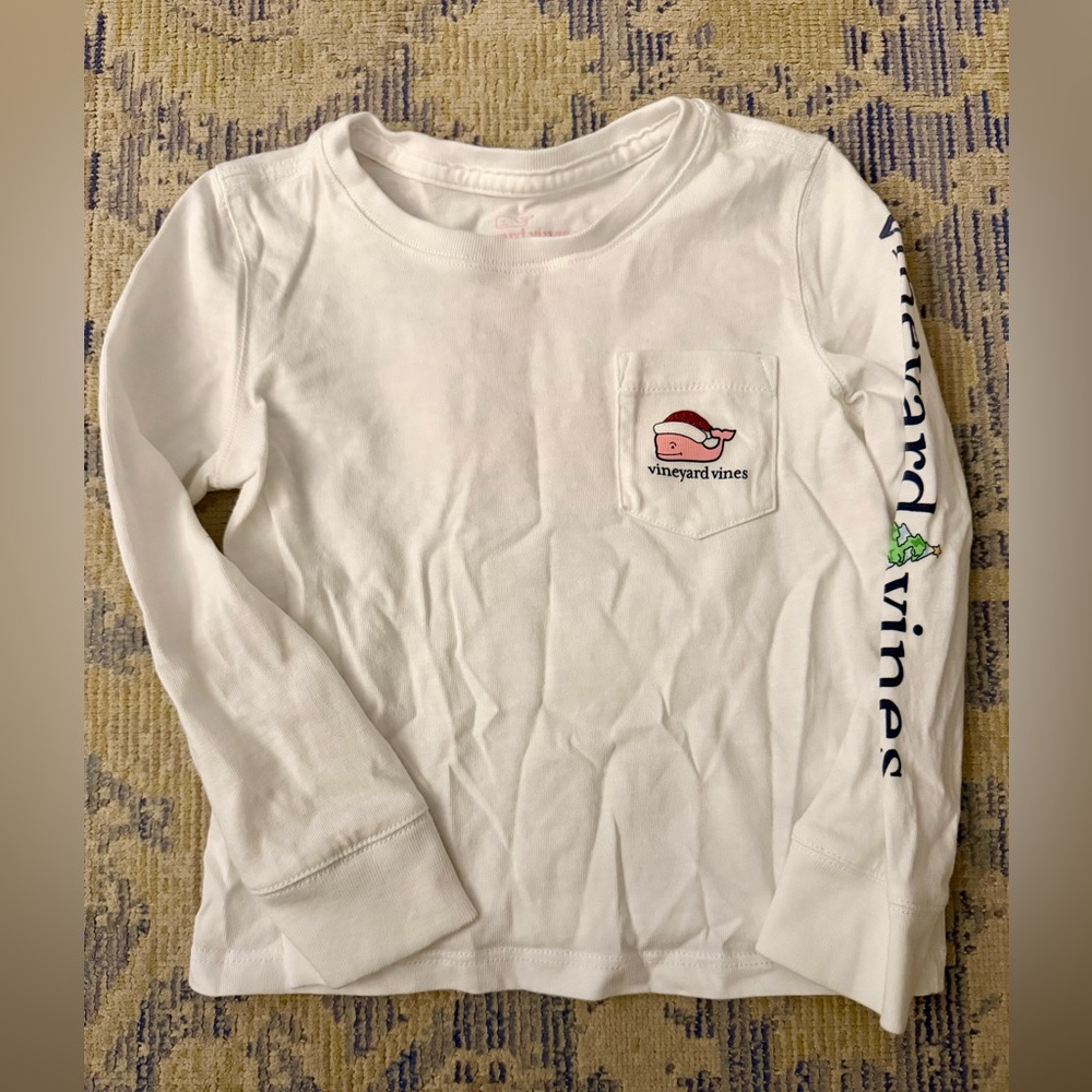 VV toddler Christmas tee 🎄